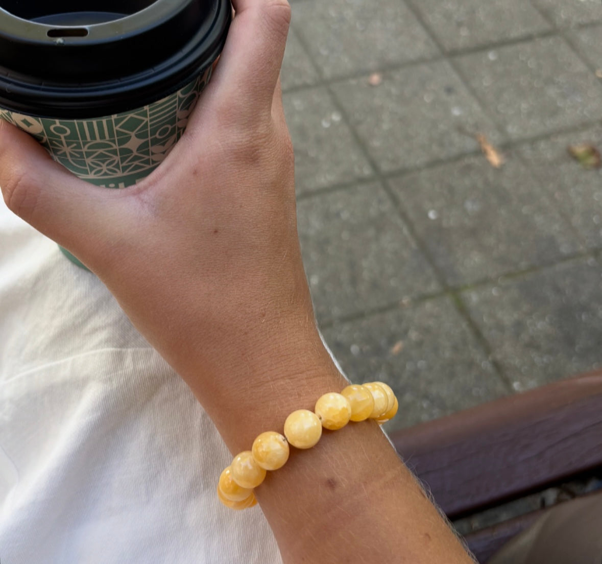 Bracelet with yellow beads