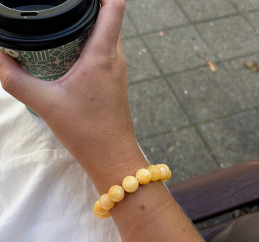 Bracelet with yellow beads
